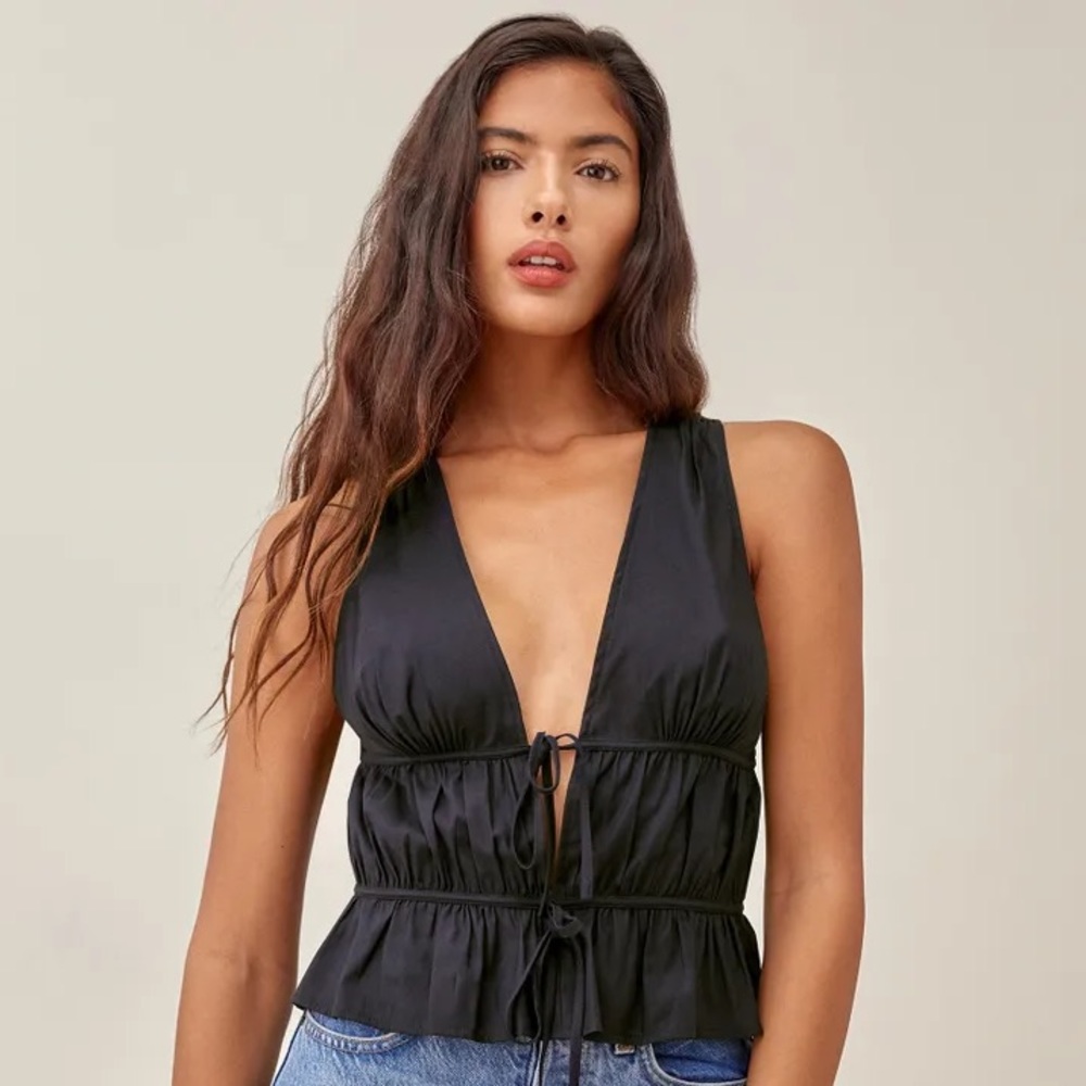 Reformation Feta top size 2